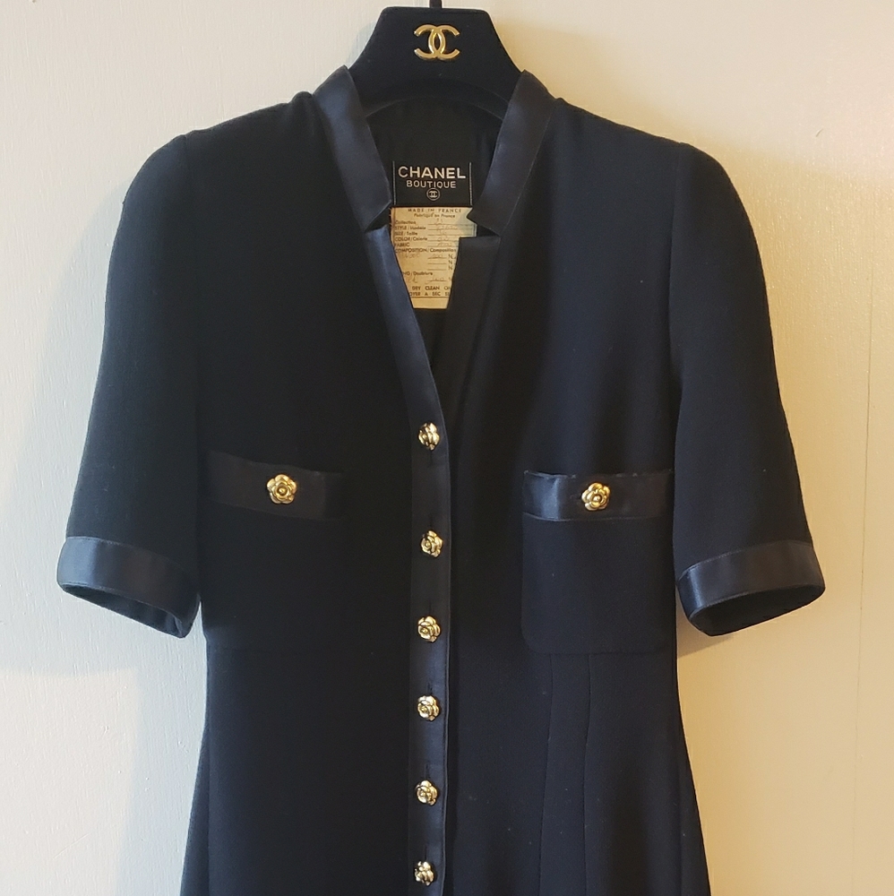 Chanel Paris - Size 36.